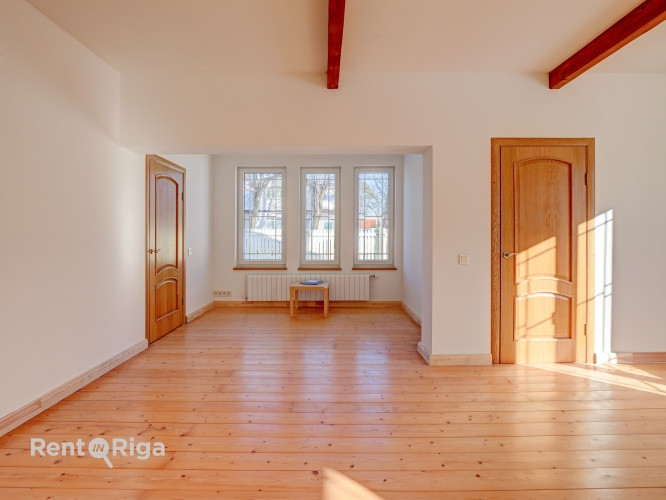 Pārdod vienstāvu māju ar zemi Jūrmalas sirdī, Majoros.  + Mājas platība; + Zemes gabala Jūrmala - foto 4