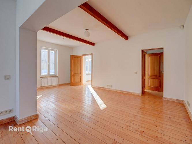 Pārdod vienstāvu māju ar zemi Jūrmalas sirdī, Majoros.  + Mājas platība; + Zemes gabala Jūrmala - foto 3