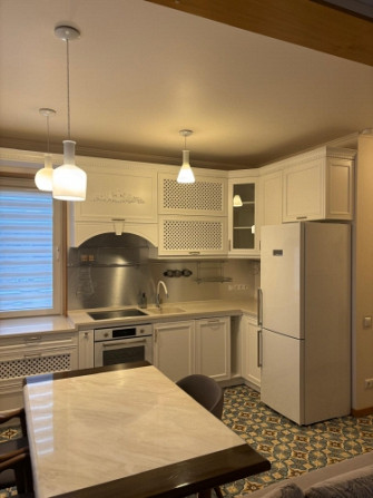 Īlgtermiņā tiek izīrēts 2 istabu dzīvoklis  jaunā projektā Saliena.  Plānojums: Studio Rīgas rajons - foto 4