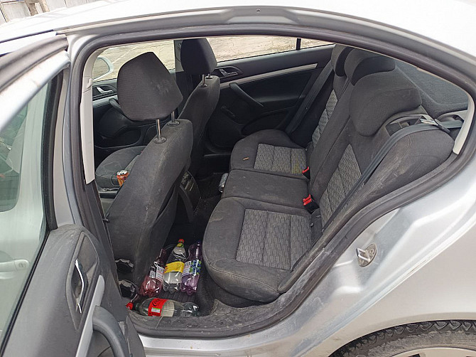 Skoda Octavia Comfortline Facelift 1.6 TDI 77kW Tallina - foto 7