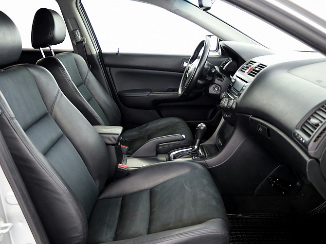 Honda Accord Luxury ATM 2.0 114kW Tallina - foto 6