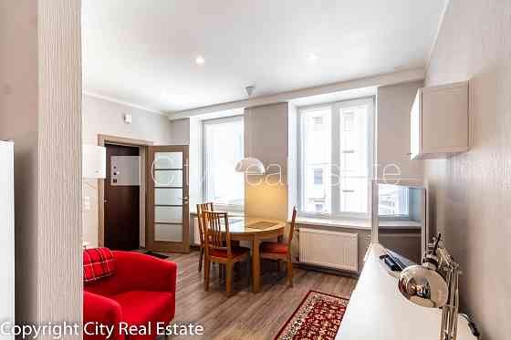 Новостройка, закрытый двор, место для машины, апартаменты люкс, лифт, количество Rīga