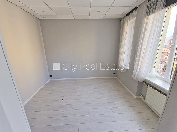 Новостройка, фасадный дом, закрытый двор, вход с улицы, лифт, лестничная клетка Рига - изображение 6