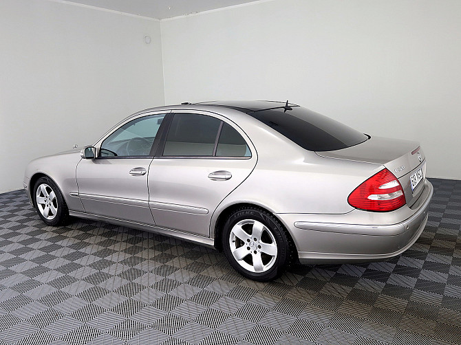 Mercedes-Benz E 320 Avantgarde ATM 3.2 165kW Tallina - foto 4