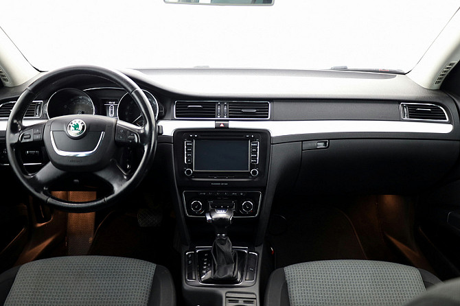 Skoda Superb Comfortline LPG ATM 1.8 118kW Tallina - foto 5