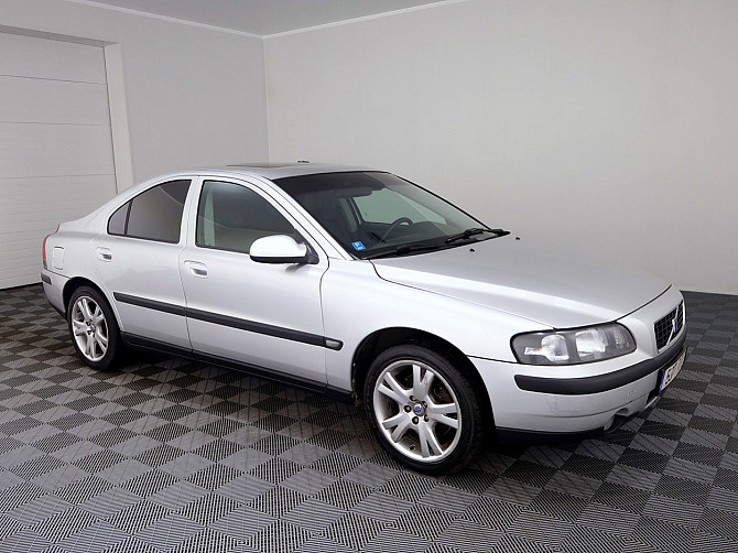 Volvo S60 Summum ATM 2.4 147kW Tallina - foto 1