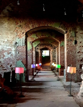 For sale: the former Pāvilosta Distillery located on the banks of the Saka River.  Land area: 3.3 he Лиепая - изображение 8