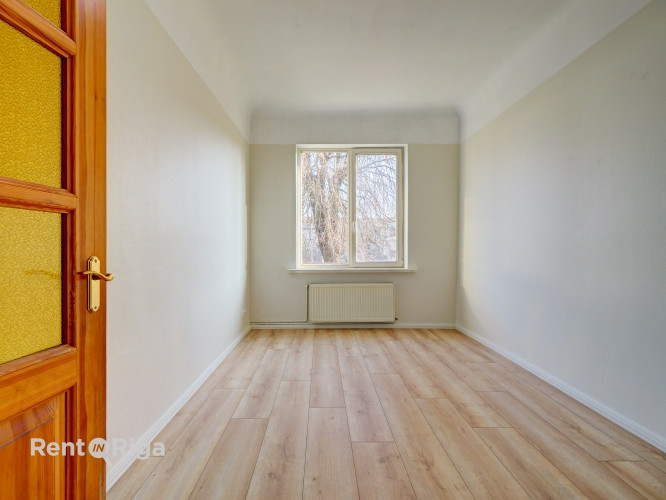 Просторная и солнечная 3-комнатная квартира сдается в долгосрочную аренду в Рига - изображение 7