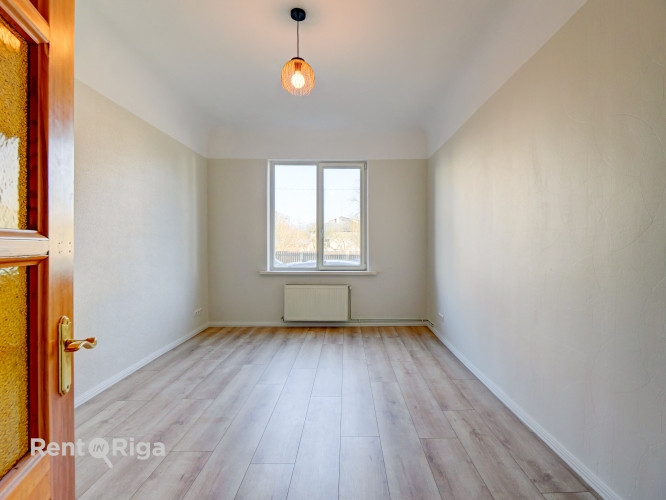 Просторная и солнечная 3-комнатная квартира сдается в долгосрочную аренду в Рига - изображение 5