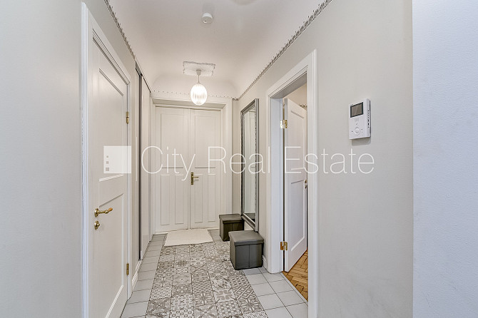 Projekts - Residence Lumiere, fasādes māja, renovēta māja, slēgts pagalms, garāžas vārti Rīga - foto 6