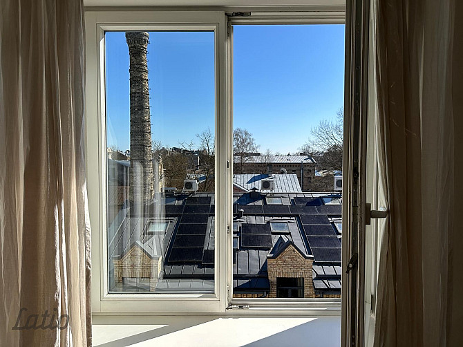 Četru istabu dzīvoklis 2017.gadā renovētā mūra nama, kas būvēts funkcionālisma stilā 1934.gadā, mans Рига - изображение 2