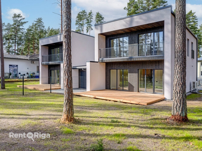 НОВЫЙ, ЭНЕРГОЭФФЕКТИВНЫЙ ДОМ В БЕРГИ!  Цена продажи соответствует оценочной Рига - изображение 1