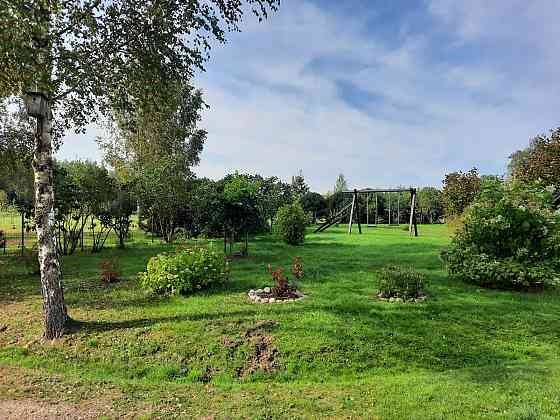 Pārdod skaistu, sakoptu lauku īpašumu gleznainā vietā, mazas upītes krastā. Labs variants... Огре