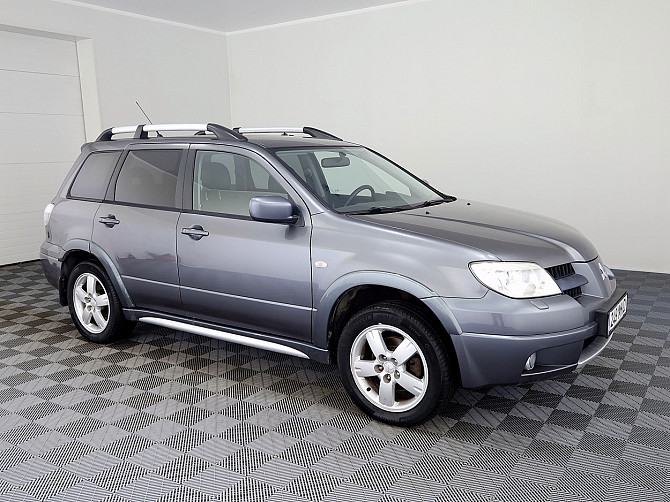 Mitsubishi Outlander Comfort 4x4 LPG ATM 2.4 118kW Таллин - изображение 1