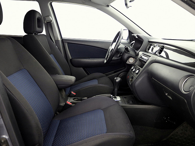 Mitsubishi Outlander Comfort 4x4 LPG ATM 2.4 118kW Таллин - изображение 6