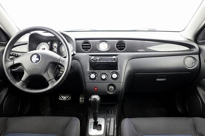 Mitsubishi Outlander Comfort 4x4 LPG ATM 2.4 118kW Таллин - изображение 5