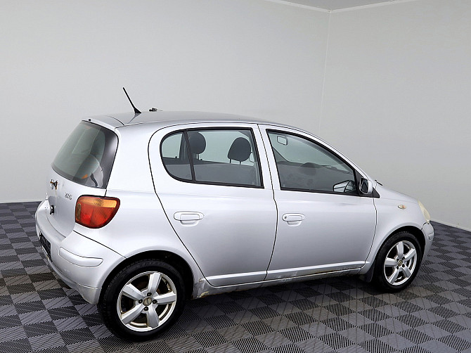 Toyota Yaris Linea Sol Facelift A-C 1.5 78kW Таллин - изображение 3