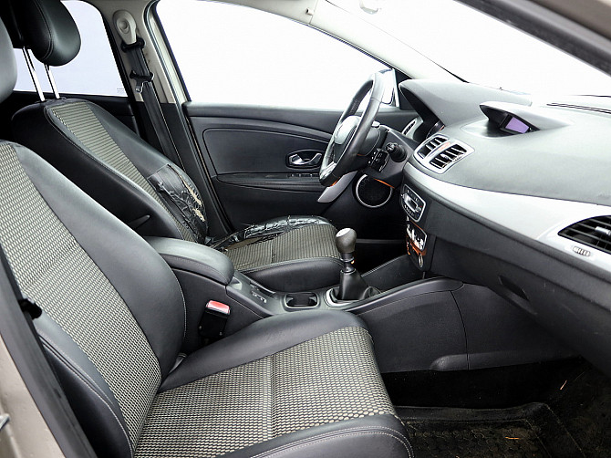 Renault Megane Elegance LPG 1.6 81kW Таллин - изображение 6