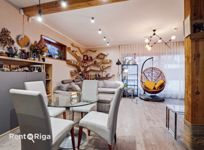 Tiek pārdota plaša, mūsdienīga un gaiša ģimenes māja Jaundubultos ar atsevišķu viesu māju Jūrmala - foto 8