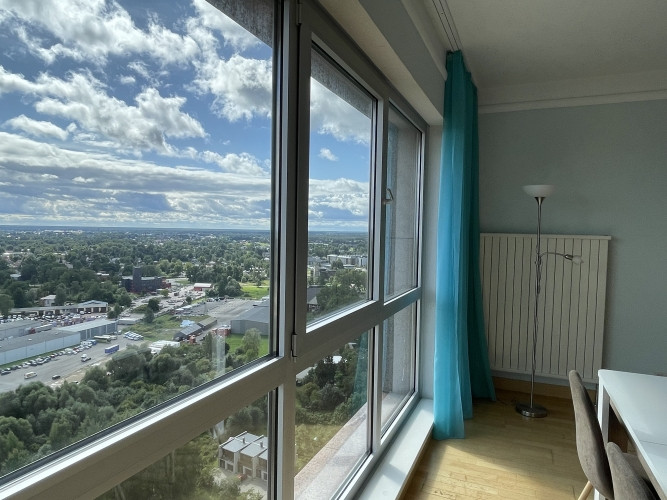 Сдается просторная 3хкомнатная квартира в многоэтажном жилом и деловом Рига - изображение 2