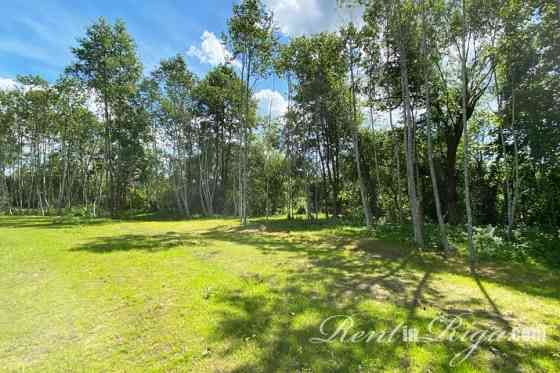 Земельный участок под застройку на первой линии у реки Jugla. Престижное Рижский район