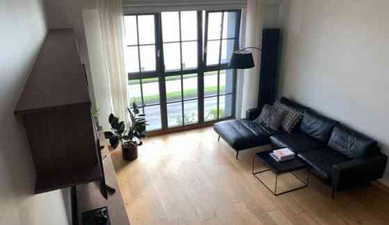 Сдается  2-комнатная квартира в новом проекте "Promenade" с видом на Даугаву. Квартира Рига