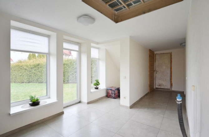 Предлагается кирпичный семейный дом в Олайнском районе, д/к Ezītis, с прочной Рига - изображение 6