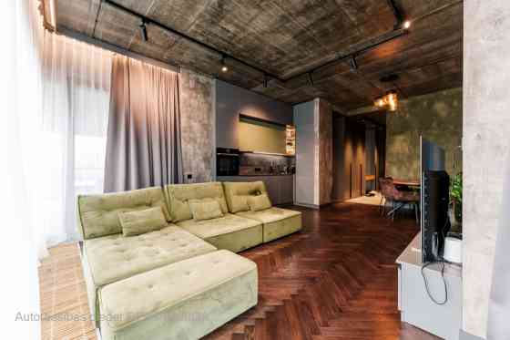 Захватывающая жизнь над крышами города  премиум-квартира в проекте Philosophers Residence. Rīga