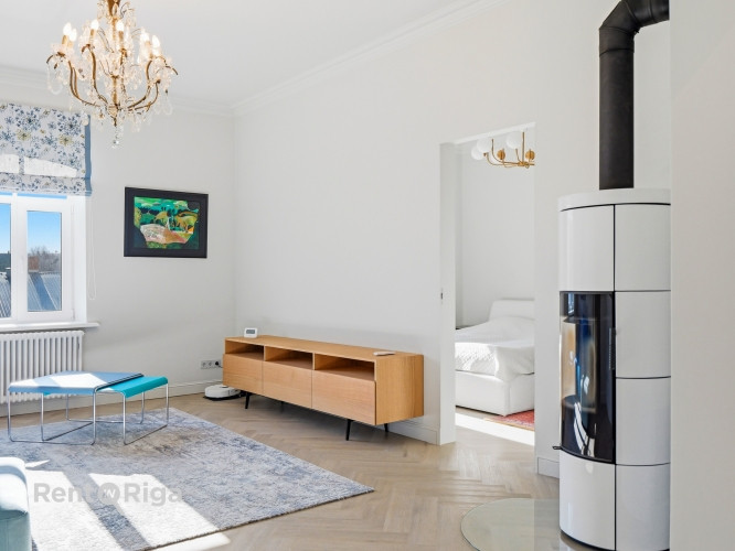 4-istabu Dzīvoklis, kas apvieno mieru ar pilsētas dinamiku.  Stabu ielā 54a, iekšpagalma ēkā, Rīga - foto 5