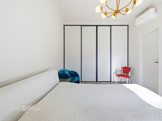 4-istabu Dzīvoklis, kas apvieno mieru ar pilsētas dinamiku.  Stabu ielā 54a, iekšpagalma ēkā, Rīga - foto 8