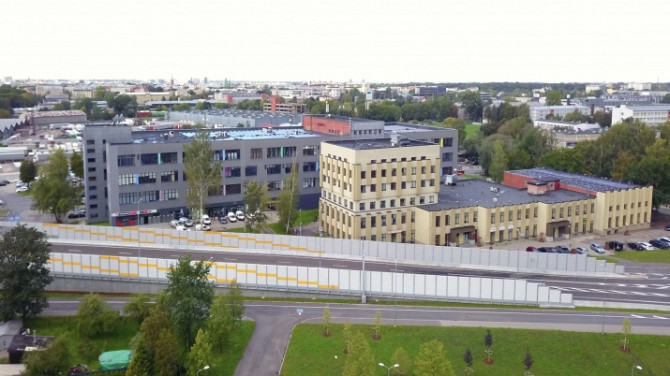 Tirdzniecības telpas ar atsevišķu ieeju no pagalma puses, Purvciemā  netālu no T/C Domina Rīga - foto 4