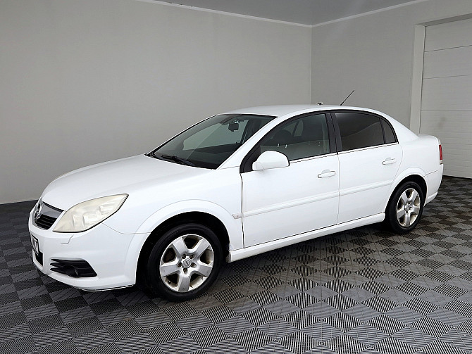 Opel Vectra Cosmo Facelift 2.2 114kW Таллин - изображение 2