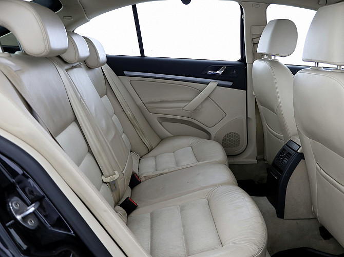 Skoda Octavia Highline 1.6 85kW Таллин - изображение 7