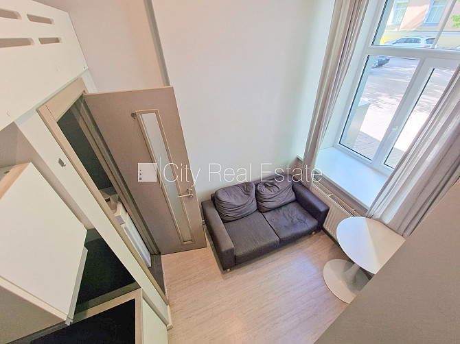 Фасадный дом, реновированный дом, благоустроенная озеленённая территория, Рига - изображение 2