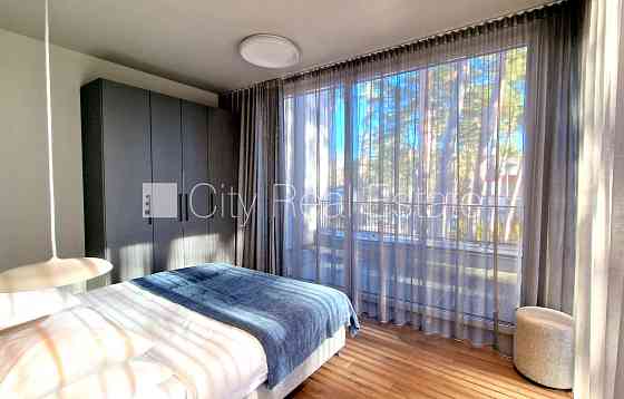 Новостройка, фасадный дом, благоустроенная озеленённая территория, подземная Юрмала