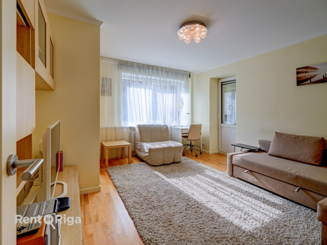 Предлагается в долгосрочную аренду уютная и светлая однокомнатная квартира в Рига - изображение 4