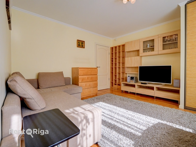 Предлагается в долгосрочную аренду уютная и светлая однокомнатная квартира в Рига - изображение 5
