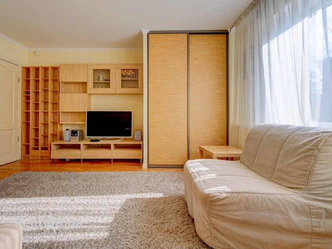 Предлагается в долгосрочную аренду уютная и светлая однокомнатная квартира в Рига - изображение 6