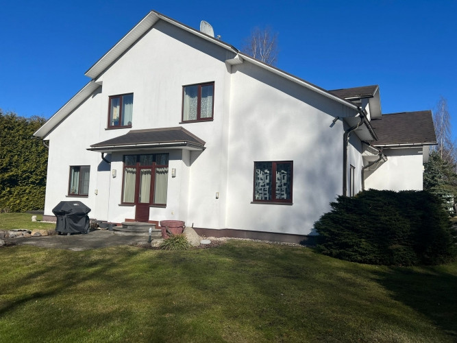 Skaista un kvalitatīva privātmāja Dzintaros, Jūrmalā  Pārdošanā gaumīga un plaša Jūrmala - foto 1