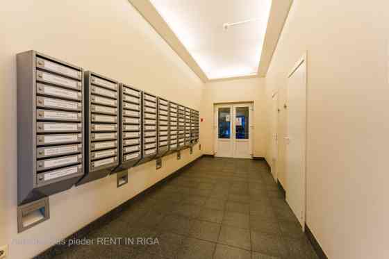 Аренда офисного помещения в историческом здании Рижской киностудии.  Площадь Рига