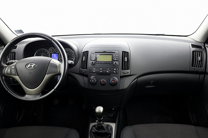 Hyundai i30 Elegance Facelift 1.6 93kW Таллин - изображение 5