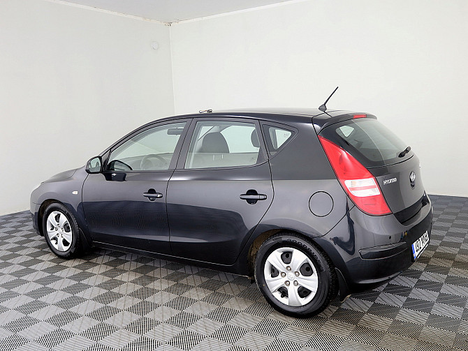 Hyundai i30 Elegance Facelift 1.6 93kW Таллин - изображение 4