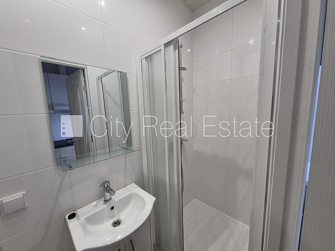 Pagalma ēka, labiekārtota apzaļumota teritorija, slēgts pagalms, iespēja nomāt Rīga - foto 8