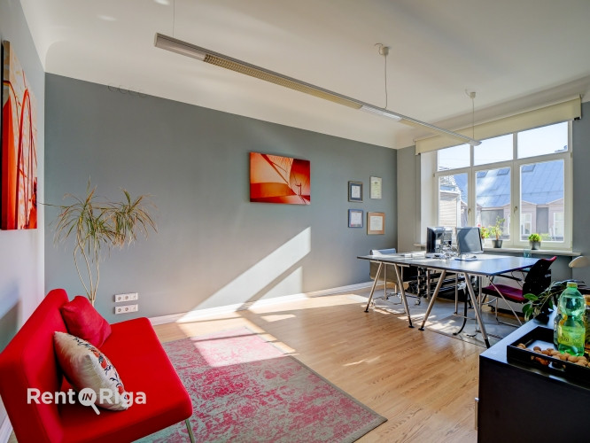 No maija beigām tiek piedāvāts ērts un funkcionāli dizainisks birojs. Tā kopējā platība Rīga - foto 4