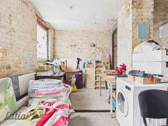 Studio dzīvoklis Rīgas centrā ar potenciālu komercdarbībai.

Pārdod perspektīvu studio tipa dzīvokli Рига