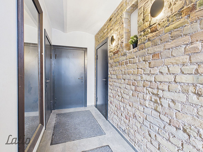 Studio dzīvoklis Rīgas centrā ar potenciālu komercdarbībai.

Pārdod perspektīvu studio tipa dzīvokli Рига - изображение 1