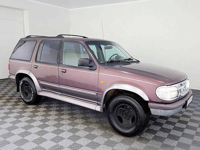 Ford Explorer Luxury 4.0 152kW Tallina - foto 1