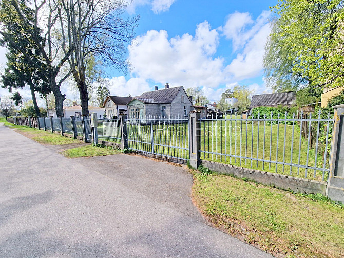 Фасадный дом, реновированный дом, закрытый двор, вход с улицы, лестничная клетка Рига - изображение 4