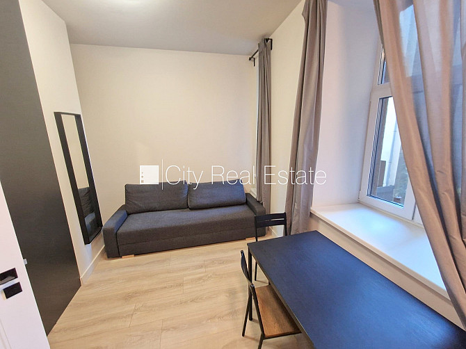 Fasādes māja, renovēta māja, slēgts pagalms, ieeja no ielas, ir lifts, kāpņu telpa pēc Rīga - foto 3