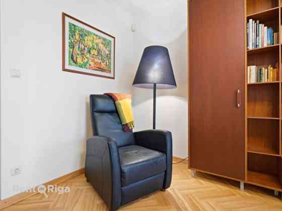 Nice apartment with a parking space.  The premises have just undergone cosmetic renovation. The apar Рига